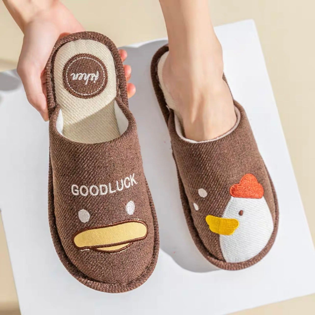 Four Seasons Comfortable Linen Slippers Duck Brown