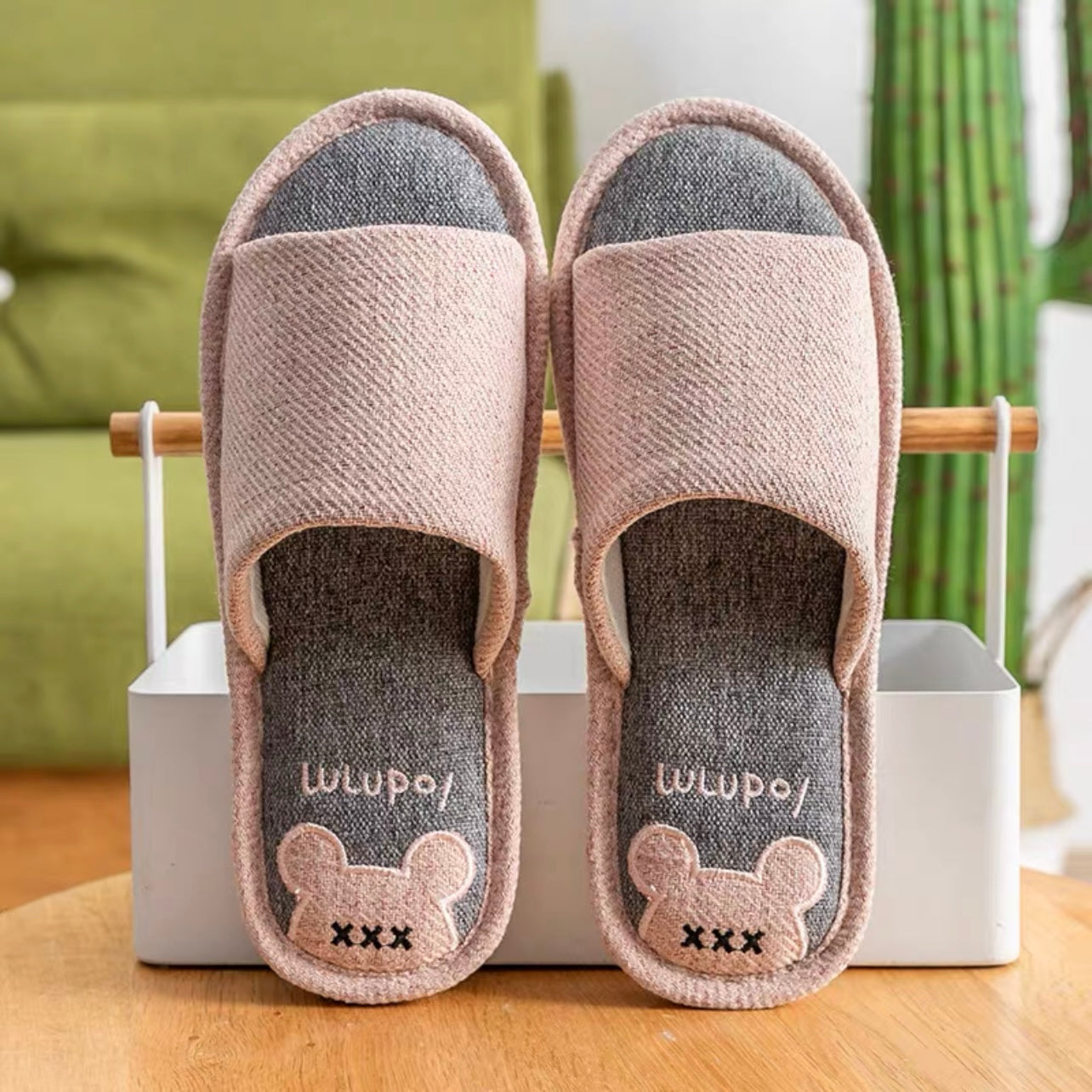 Four Seasons Comfortable Linen Slippers Open-mouthed Mickey Head Pink