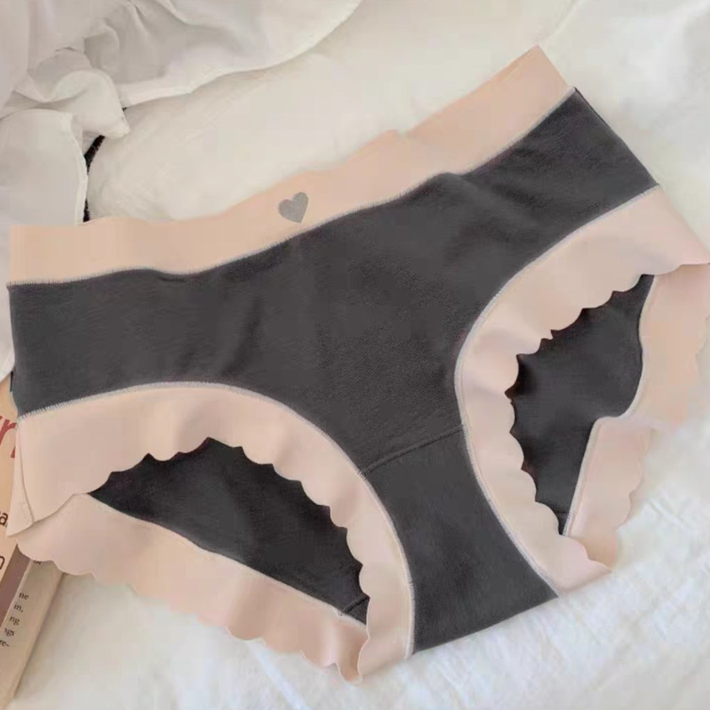 Soft and Skin-friendly Panties Cute Heart Grey