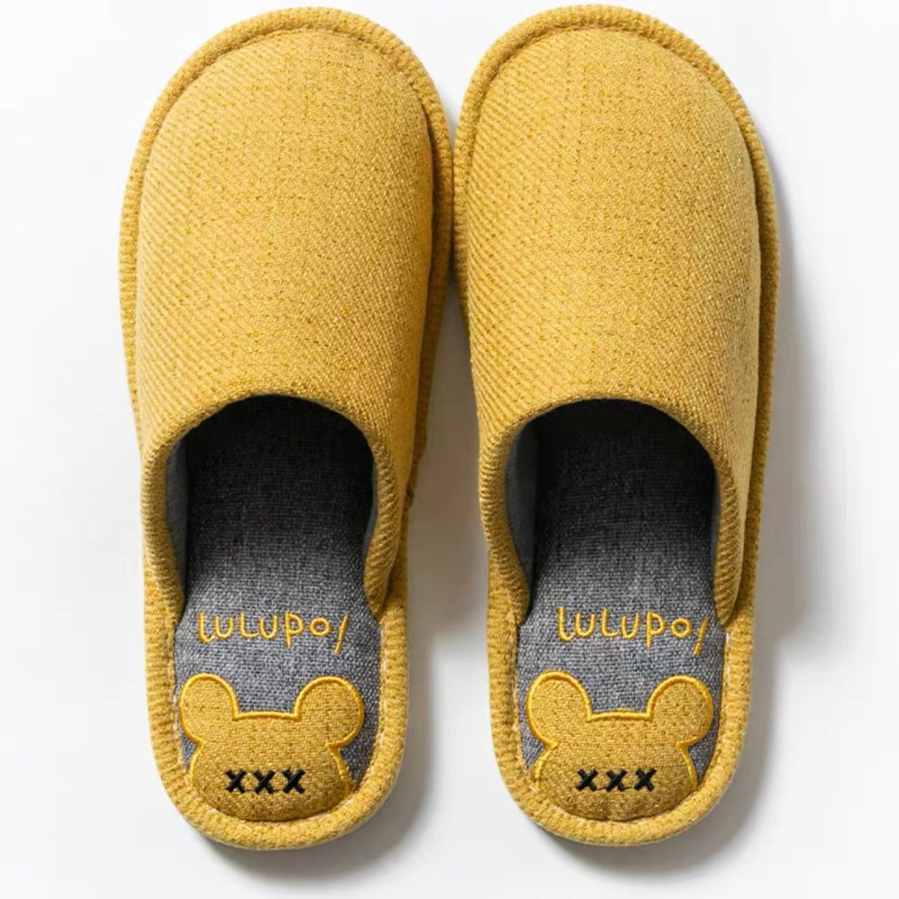 Four Seasons Comfortable Linen Slippers Mickey Head Yellow