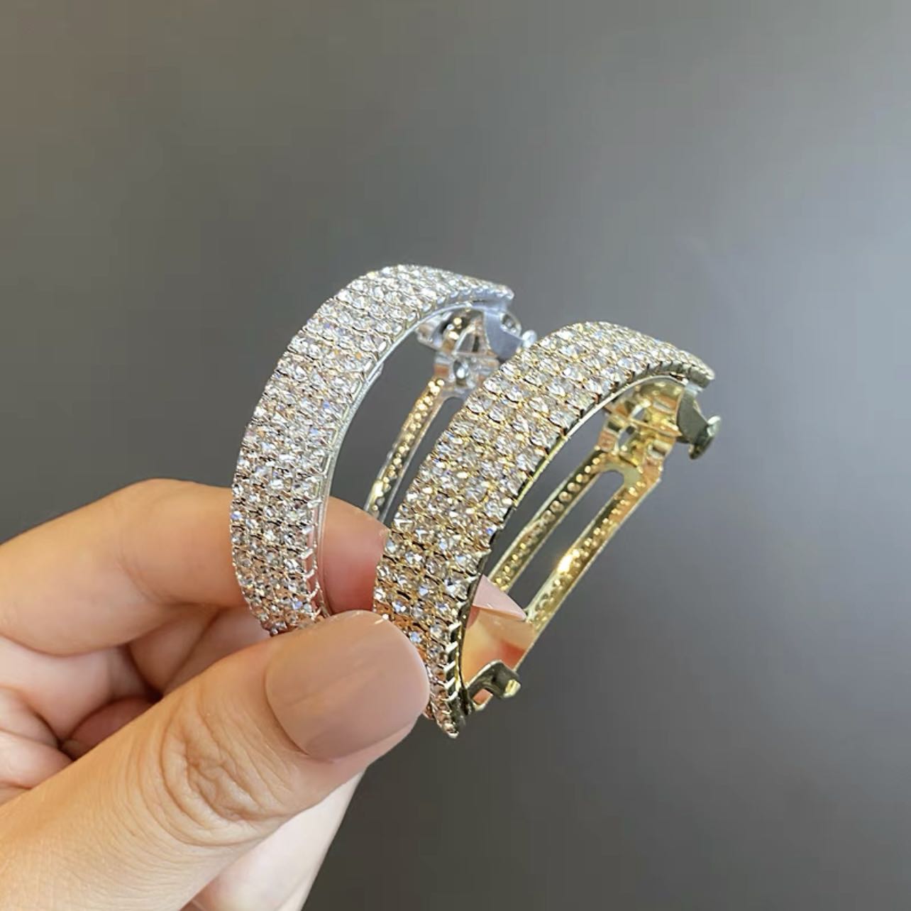 Exquisite Half-Circle Clip for Hair