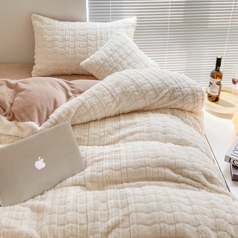 High GSM Faux Rabbit Fur Fitted Sheet 4-Piece Set White