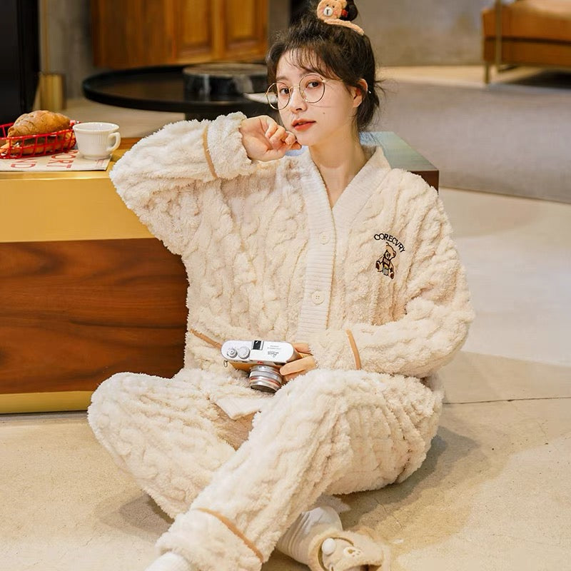 Coral Fleece Super Comfortable Homewear Set Couple Pure White Bear