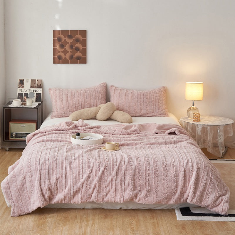 High GSM Faux Rabbit Fur Blanket Pink