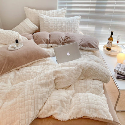 【Free Matching Large Cushion】High GSM Faux Rabbit Fur Fitted Sheet Set in 4 White