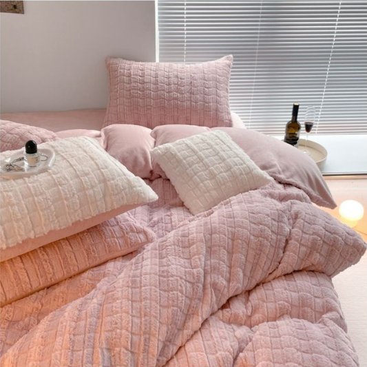 【Free Matching Large Cushion】High GSM Faux Rabbit Fur Fitted Sheet Set in 4 Pink