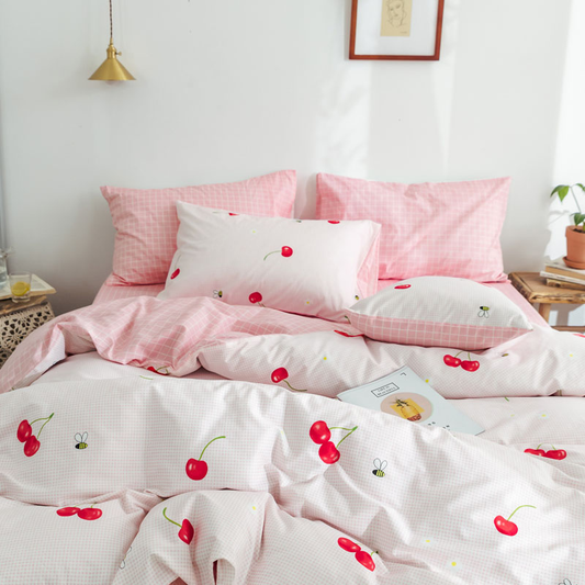 Lovely Cotton Printed Cherry 4 in 1 Bedding Sets